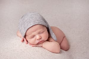baby sleep, sleeping baby, tips to settle baby, sleepy baby, newborn sleep