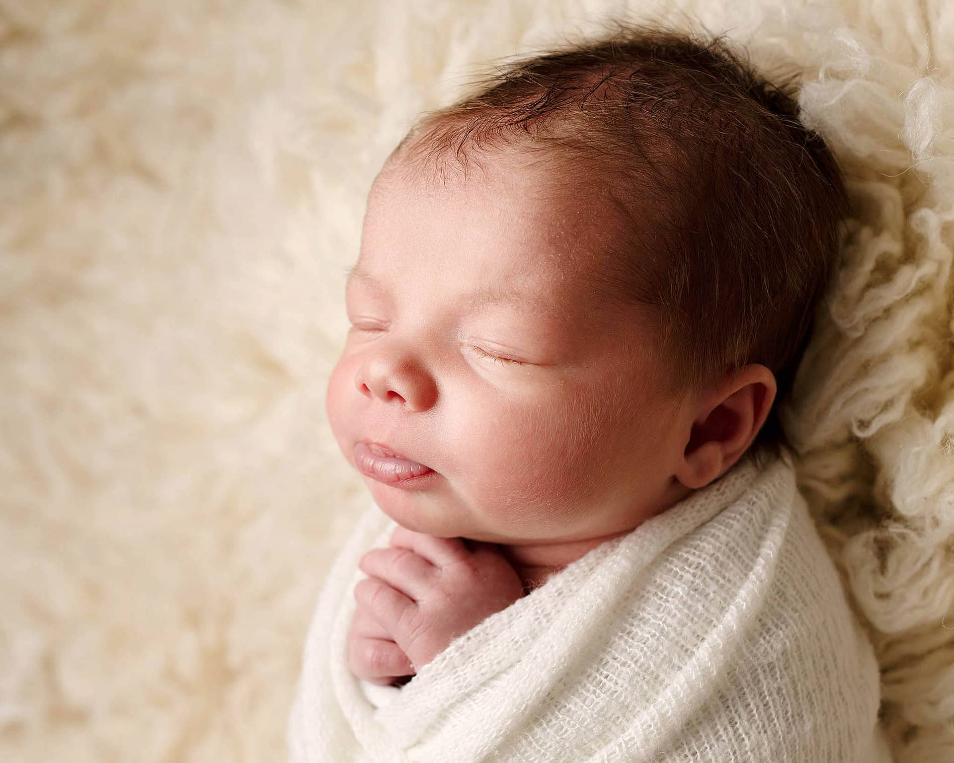 creating-a-comfortable-home-environment-for-a-newborn-in-winter